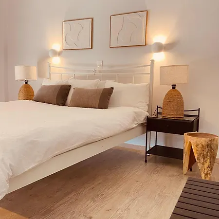 Kipos-ss Residences *