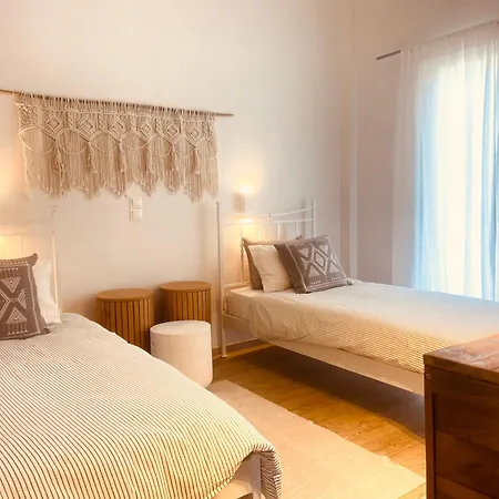 Kipos-ss Residences Apartman *